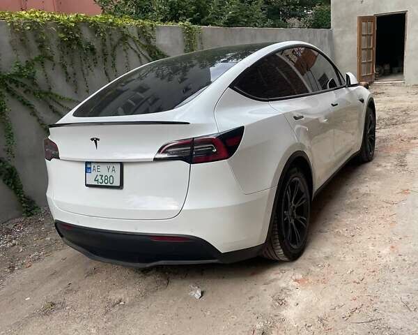Білий Тесла Model Y, об'ємом двигуна 0 л та пробігом 76 тис. км за 20800 $, фото 4 на Automoto.ua