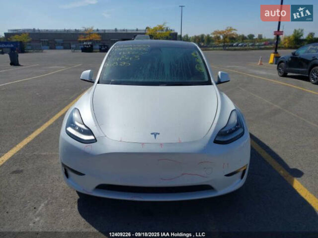 Тесла Model Y 2021 в Ровно на Automoto.ua Белый Тесла Model Y, объемом двигателя 0 л и пробегом 79 тыс. км за 15700 $, фото 6 на Automoto.ua