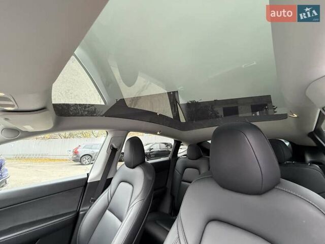 Белый Тесла Model Y, объемом двигателя 0 л и пробегом 68 тыс. км за 24900 $, фото 14 на Automoto.ua