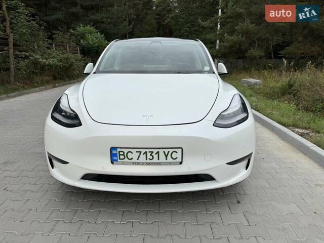 Тесла Model Y 2021 в Львове на Automoto.ua Белый Тесла Model Y, объемом двигателя 0 л и пробегом 102 тыс. км за 24500 $, фото 1 на Automoto.ua
