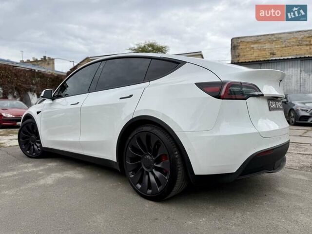 Белый Тесла Model Y, объемом двигателя 0 л и пробегом 88 тыс. км за 26999 $, фото 12 на Automoto.ua