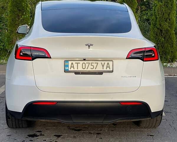 Белый Тесла Model Y, объемом двигателя 0 л и пробегом 16 тыс. км за 29900 $, фото 9 на Automoto.ua