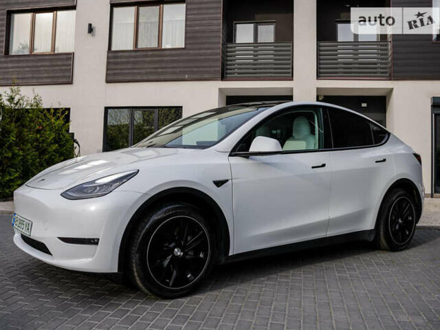 Белый Тесла Model Y, объемом двигателя 0 л и пробегом 55 тыс. км за 36500 $, фото 3 на Automoto.ua