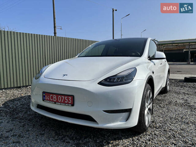 Белый Тесла Model Y, объемом двигателя 0 л и пробегом 73 тыс. км за 20999 $, фото 5 на Automoto.ua