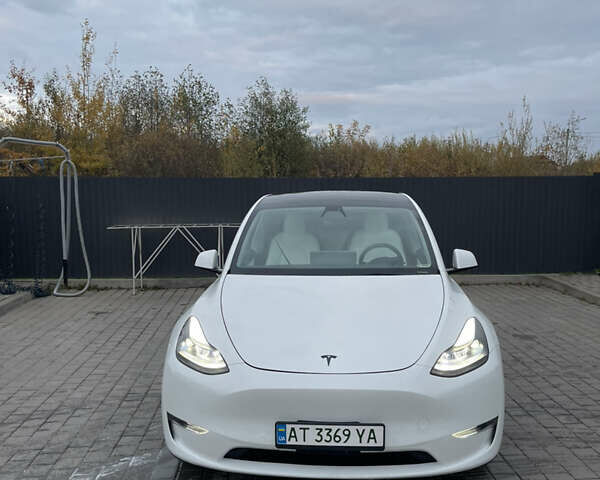 Белый Тесла Model Y, объемом двигателя 0 л и пробегом 55 тыс. км за 28000 $, фото 7 на Automoto.ua