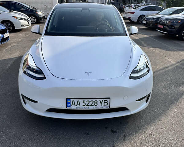 Белый Тесла Model Y, объемом двигателя 0 л и пробегом 79 тыс. км за 22900 $, фото 14 на Automoto.ua