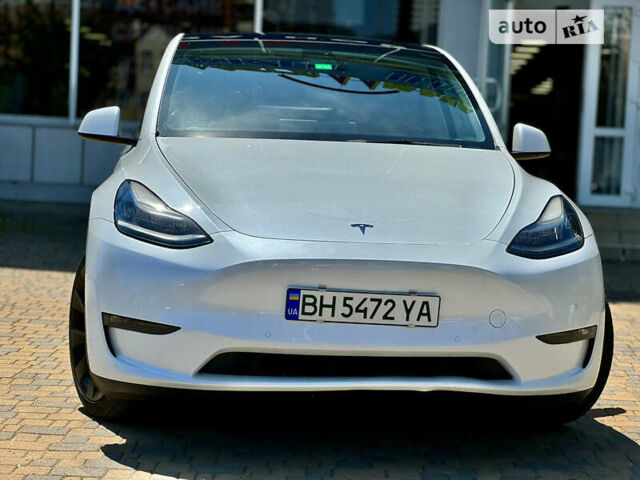 Белый Тесла Model Y, объемом двигателя 0 л и пробегом 76 тыс. км за 29999 $, фото 7 на Automoto.ua