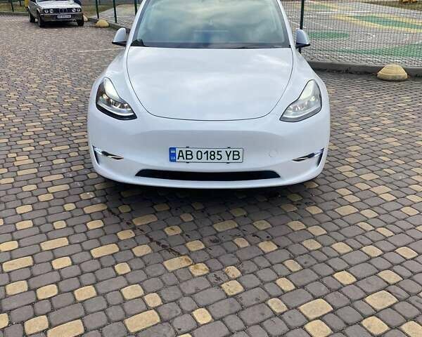Белый Тесла Model Y, объемом двигателя 0 л и пробегом 74 тыс. км за 23600 $, фото 1 на Automoto.ua