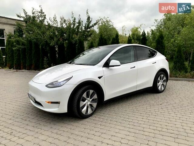 Белый Тесла Model Y, объемом двигателя 0 л и пробегом 40 тыс. км за 28600 $, фото 7 на Automoto.ua