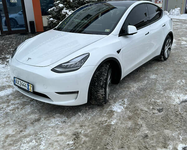 Белый Тесла Model Y, объемом двигателя 0 л и пробегом 85 тыс. км за 39800 $, фото 4 на Automoto.ua