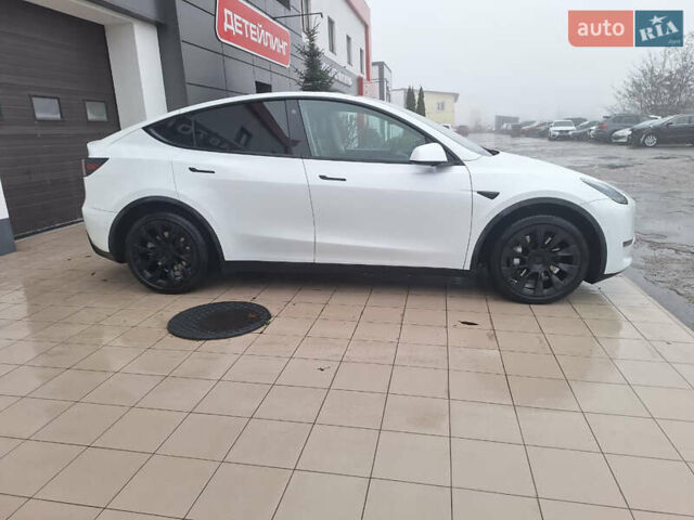 Білий Тесла Model Y, об'ємом двигуна 0 л та пробігом 149 тис. км за 25000 $, фото 7 на Automoto.ua