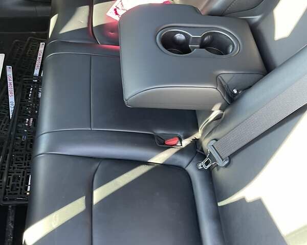 Белый Тесла Model Y, объемом двигателя 0 л и пробегом 81 тыс. км за 23999 $, фото 3 на Automoto.ua