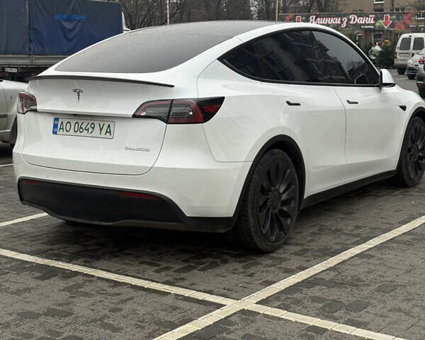 Білий Тесла Model Y, об'ємом двигуна 0 л та пробігом 103 тис. км за 26500 $, фото 4 на Automoto.ua