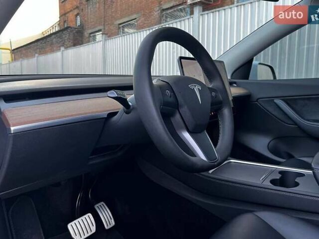Білий Тесла Model Y, об'ємом двигуна 0 л та пробігом 98 тис. км за 31800 $, фото 8 на Automoto.ua