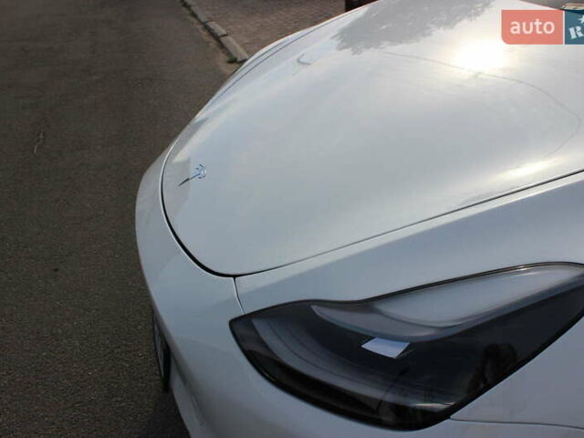 Белый Тесла Model Y, объемом двигателя 0 л и пробегом 67 тыс. км за 27000 $, фото 12 на Automoto.ua