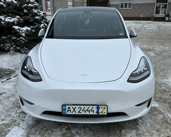 Белый Тесла Model Y, объемом двигателя 0 л и пробегом 85 тыс. км за 39800 $, фото 3 на Automoto.ua