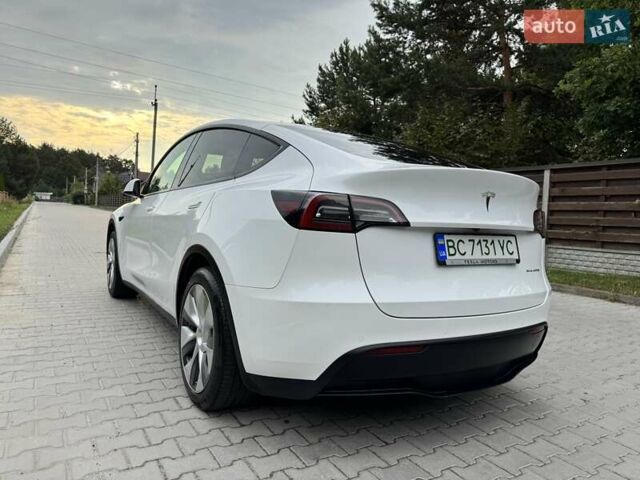 Тесла Model Y 2021 в Львове на Automoto.ua Белый Тесла Model Y, объемом двигателя 0 л и пробегом 102 тыс. км за 24500 $, фото 5 на Automoto.ua