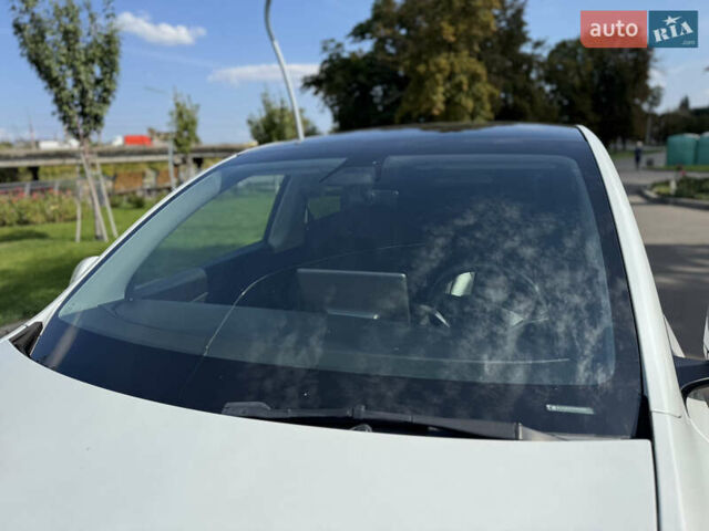 Тесла Model Y 2021 у Краматорске на Automoto.ua Білий Тесла Model Y, об'ємом двигуна 0 л та пробігом 119 тис. км за 19499 $, фото 24 на Automoto.ua