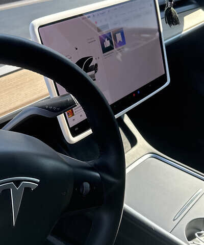 Белый Тесла Model Y, объемом двигателя 0 л и пробегом 145 тыс. км за 22500 $, фото 11 на Automoto.ua