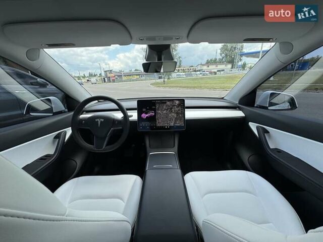 Белый Тесла Model Y, объемом двигателя 0 л и пробегом 34 тыс. км за 31999 $, фото 13 на Automoto.ua