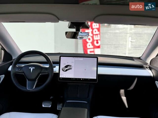 Білий Тесла Model Y, об'ємом двигуна 0 л та пробігом 115 тис. км за 25000 $, фото 16 на Automoto.ua