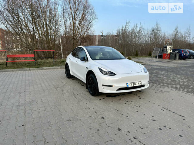 Білий Тесла Model Y, об'ємом двигуна 0 л та пробігом 45 тис. км за 37999 $, фото 20 на Automoto.ua