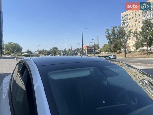 Білий Тесла Model Y, об'ємом двигуна 0 л та пробігом 40 тис. км за 29000 $, фото 16 на Automoto.ua