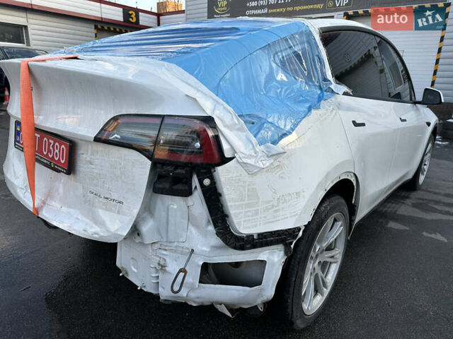 Белый Тесла Model Y, объемом двигателя 0 л и пробегом 42 тыс. км за 20700 $, фото 6 на Automoto.ua