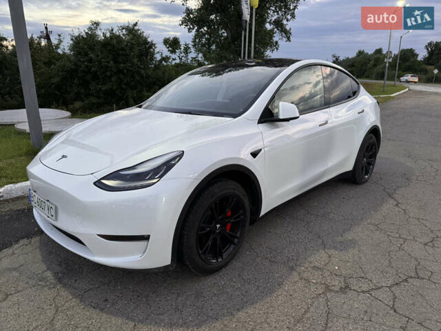 Белый Тесла Model Y, объемом двигателя 0 л и пробегом 79 тыс. км за 27899 $, фото 7 на Automoto.ua