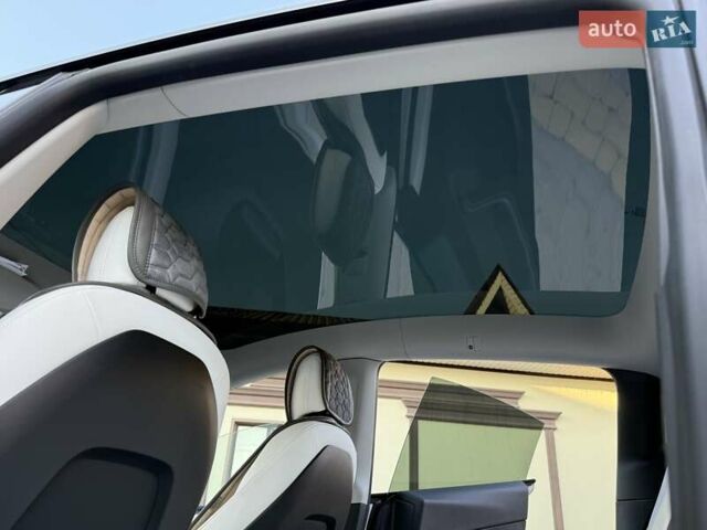 Білий Тесла Model Y, об'ємом двигуна 0 л та пробігом 78 тис. км за 26800 $, фото 23 на Automoto.ua