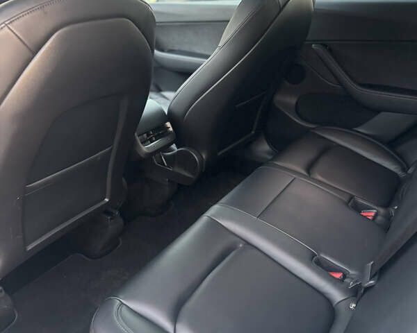 Білий Тесла Model Y, об'ємом двигуна 0 л та пробігом 55 тис. км за 24990 $, фото 11 на Automoto.ua