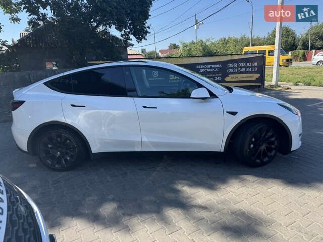 Белый Тесла Model Y, объемом двигателя 0 л и пробегом 120 тыс. км за 32500 $, фото 12 на Automoto.ua