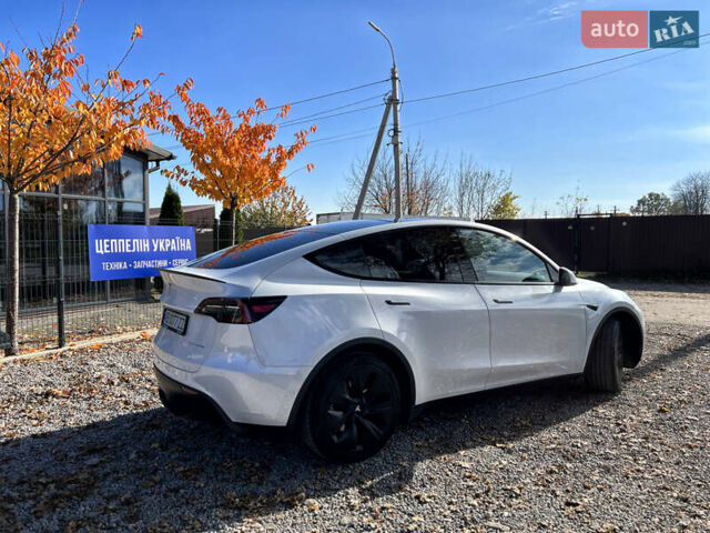 Тесла Model Y 2021 в Виннице на Automoto.ua Белый Тесла Model Y, объемом двигателя 0 л и пробегом 72 тыс. км за 23000 $, фото 4 на Automoto.ua
