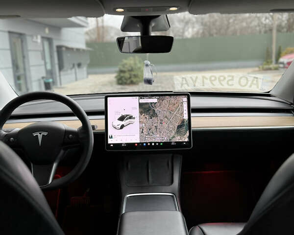 Білий Тесла Model Y, об'ємом двигуна 0 л та пробігом 116 тис. км за 26500 $, фото 6 на Automoto.ua