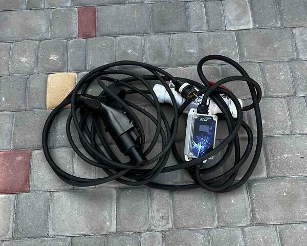 Білий Тесла Model Y, об'ємом двигуна 0 л та пробігом 119 тис. км за 23600 $, фото 39 на Automoto.ua