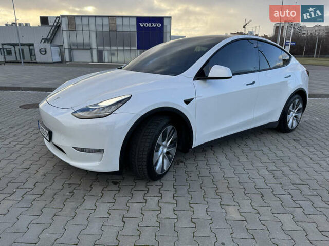 Білий Тесла Model Y, об'ємом двигуна 0 л та пробігом 83 тис. км за 24500 $, фото 5 на Automoto.ua