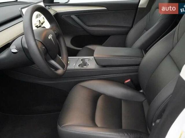 Белый Тесла Model Y, объемом двигателя 0 л и пробегом 71 тыс. км за 23000 $, фото 7 на Automoto.ua