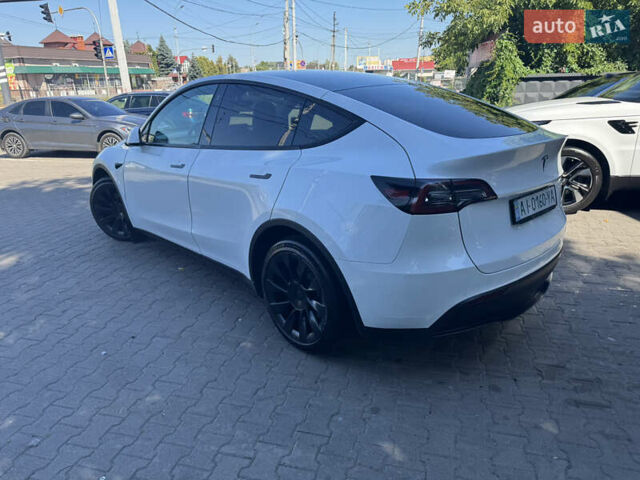 Белый Тесла Model Y, объемом двигателя 0 л и пробегом 120 тыс. км за 32500 $, фото 16 на Automoto.ua
