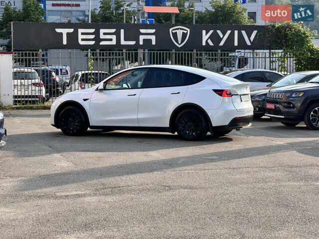 Белый Тесла Model Y, объемом двигателя 0 л и пробегом 79 тыс. км за 22900 $, фото 12 на Automoto.ua