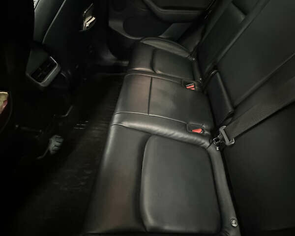 Білий Тесла Model Y, об'ємом двигуна 0 л та пробігом 75 тис. км за 21000 $, фото 14 на Automoto.ua