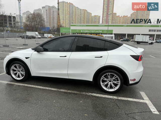 Білий Тесла Model Y, об'ємом двигуна 0 л та пробігом 114 тис. км за 24000 $, фото 6 на Automoto.ua