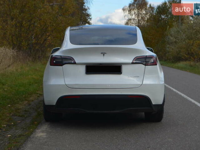 Тесла Model Y 2021 у Самборе на Automoto.ua Білий Тесла Model Y, об'ємом двигуна 0 л та пробігом 152 тис. км за 21000 $, фото 4 на Automoto.ua