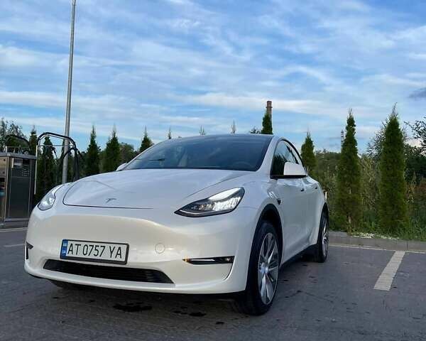 Белый Тесла Model Y, объемом двигателя 0 л и пробегом 16 тыс. км за 29900 $, фото 8 на Automoto.ua