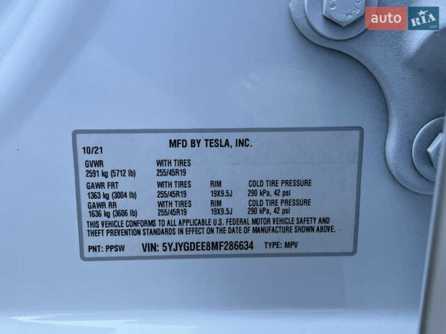 Белый Тесла Model Y, объемом двигателя 0 л и пробегом 63 тыс. км за 25500 $, фото 41 на Automoto.ua