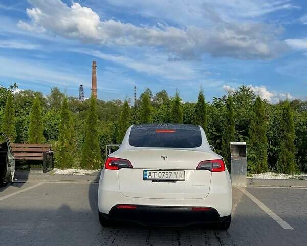 Белый Тесла Model Y, объемом двигателя 0 л и пробегом 16 тыс. км за 29900 $, фото 7 на Automoto.ua
