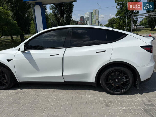 Белый Тесла Model Y, объемом двигателя 0 л и пробегом 106 тыс. км за 22800 $, фото 7 на Automoto.ua