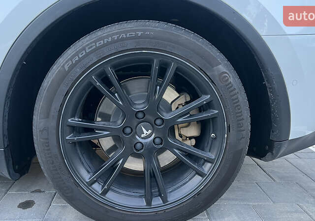Белый Тесла Model Y, объемом двигателя 0 л и пробегом 121 тыс. км за 18400 $, фото 14 на Automoto.ua