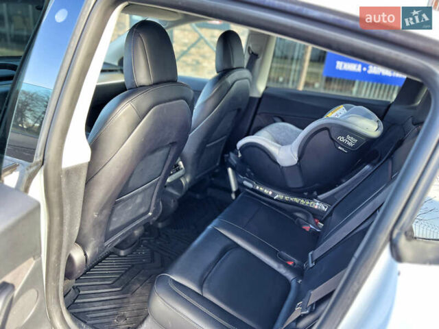 Тесла Model Y 2021 в Виннице на Automoto.ua Белый Тесла Model Y, объемом двигателя 0 л и пробегом 72 тыс. км за 23000 $, фото 14 на Automoto.ua