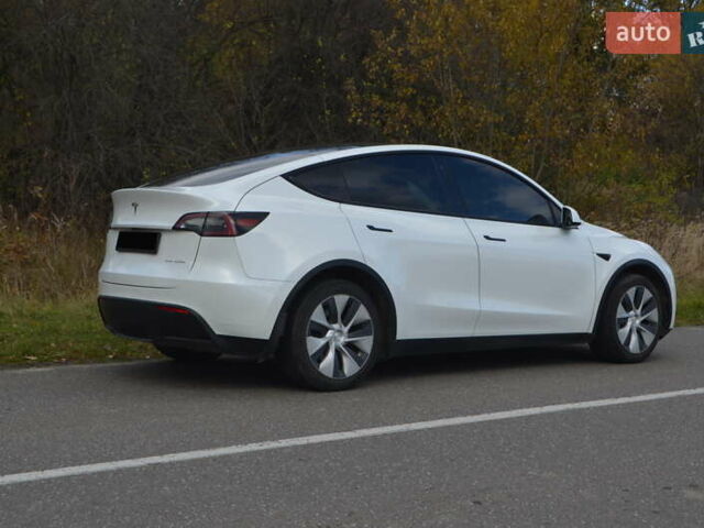 Тесла Model Y 2021 у Самборе на Automoto.ua Білий Тесла Model Y, об'ємом двигуна 0 л та пробігом 152 тис. км за 21000 $, фото 2 на Automoto.ua