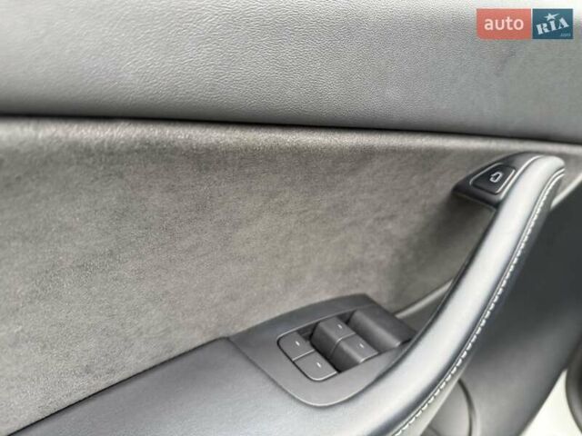 Белый Тесла Model Y, объемом двигателя 0 л и пробегом 68 тыс. км за 24900 $, фото 10 на Automoto.ua